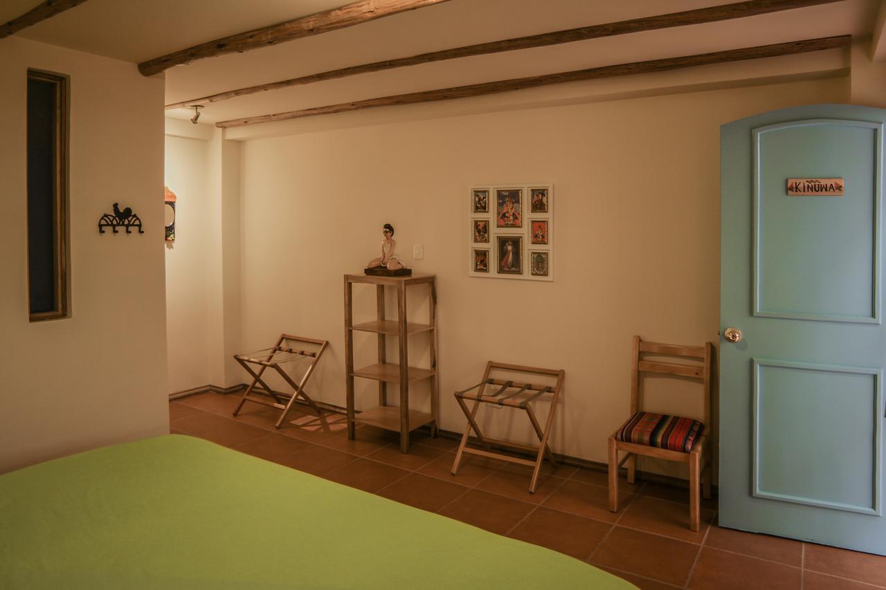 Inti Sisa Art Guesthouse Guamote Exteriör bild